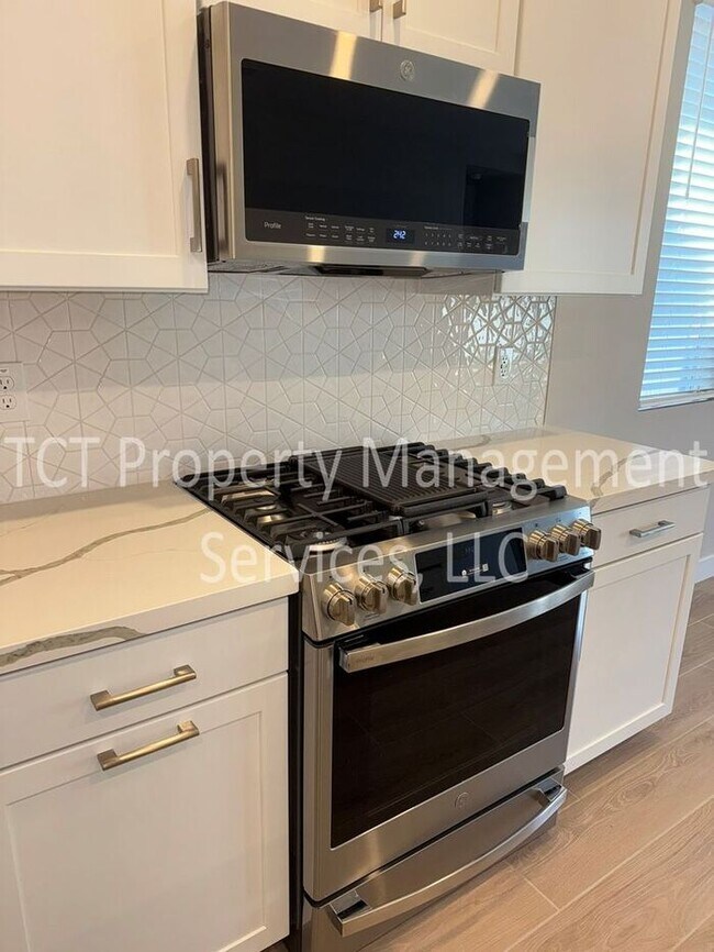 Foto del edificio - Beautiful New Build in North Creek Community