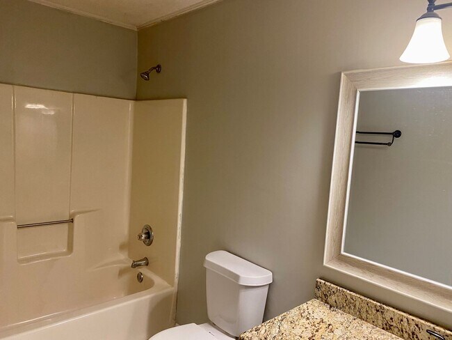 Foto del edificio - 117 Morallion Hills: Spacious ranch home w...