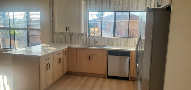 Foto del edificio - 3867 Huron Ave