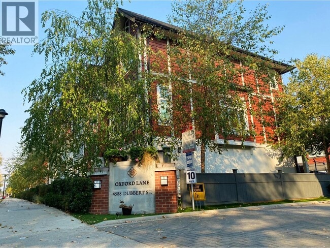 Building Photo - 4588 Dubbert St
