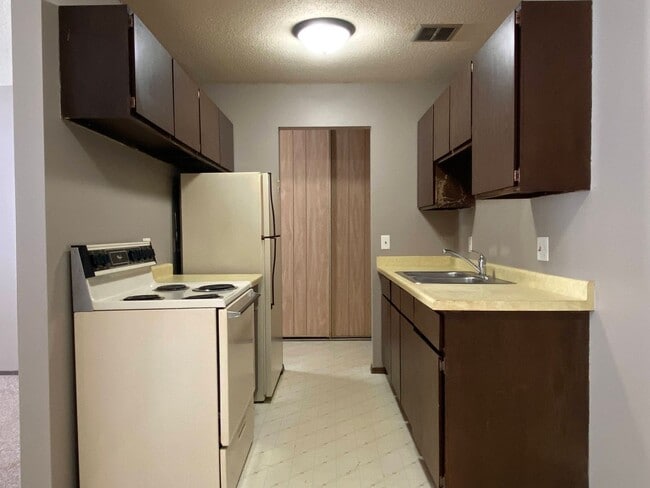 Interior Photo - Riverview Apartments