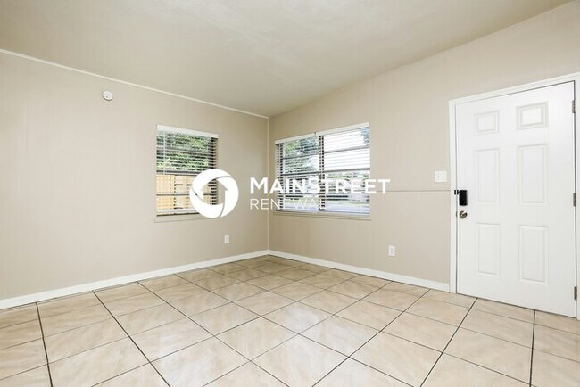 Foto del edificio - 3 Bedroom Pet-Friendly Home in Orlando, FL with Main Street Renewal