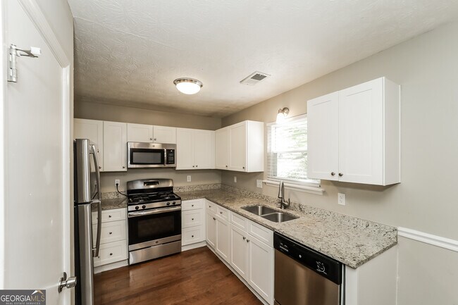 Foto del edificio - 8524 Cedar Creek Ridge