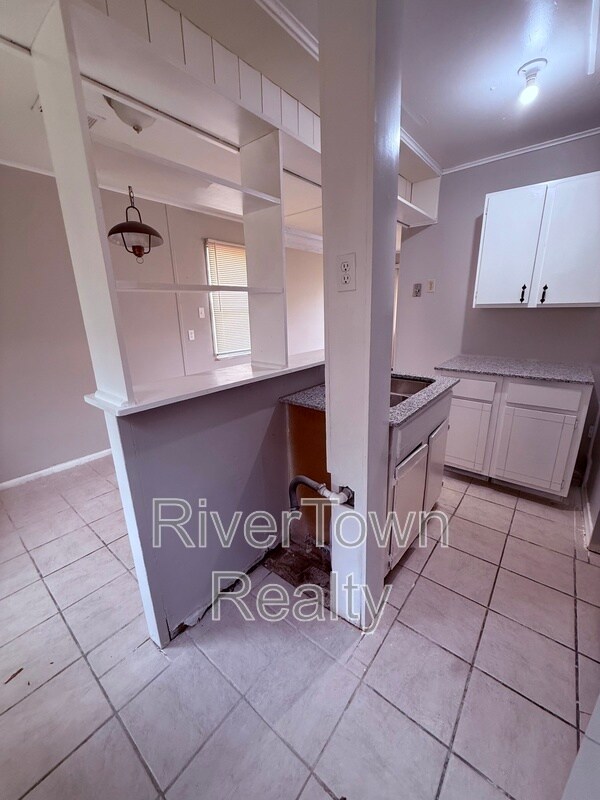 Building Photo - 3300 Baskin St