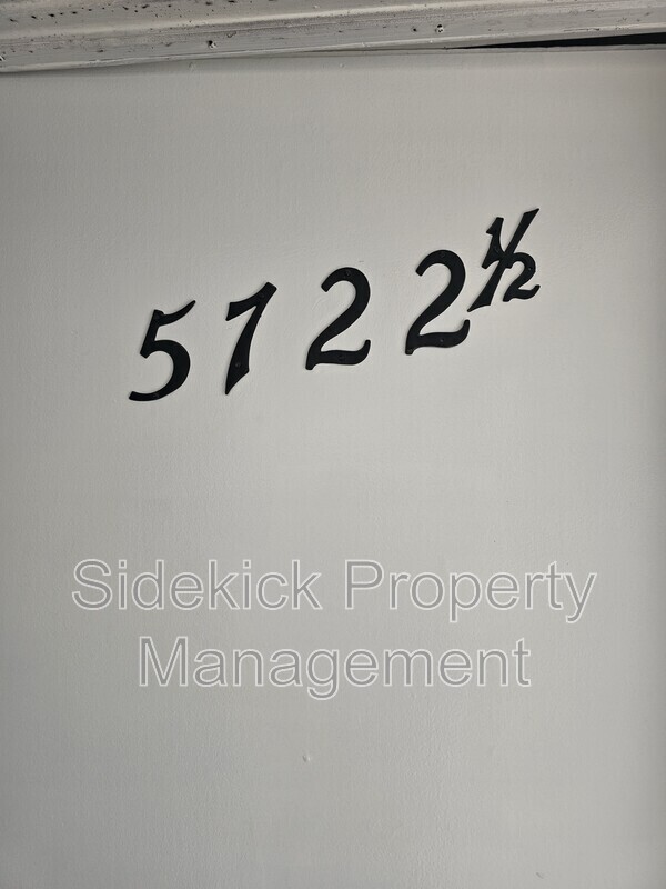 Foto principal - 5722 E Beverly Blvd