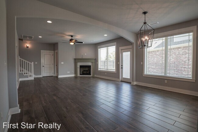 Foto del edificio - 4 br, 2.5 bath House - 780 N Malbec Rd