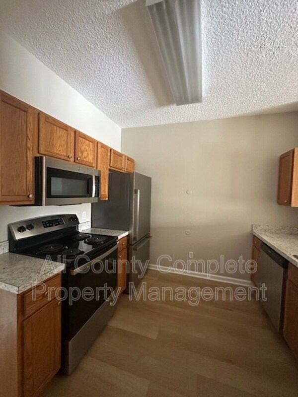 Foto del edificio - 348 Southern Branch Ln