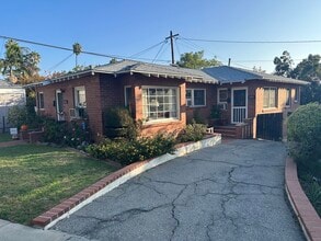 Building Photo - 4680 College View Ave