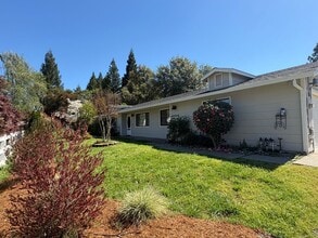 Building Photo - 5695 Arrowhead Dr