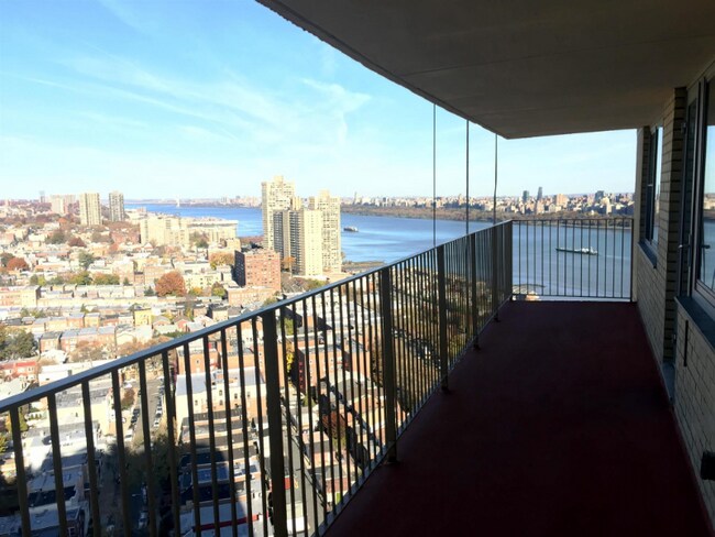 Foto del edificio - 6040 JFK Blvd E