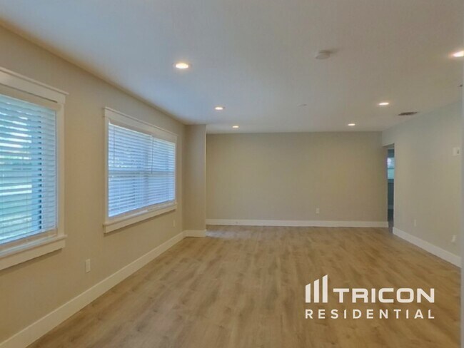 Foto del edificio - 3900 52nd St N