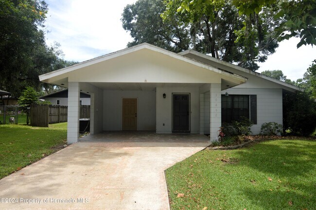 Foto del edificio - 30492 Park Ridge Dr