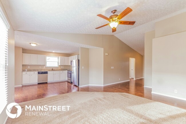 Foto del edificio - 7319 Orchard Lake Blvd