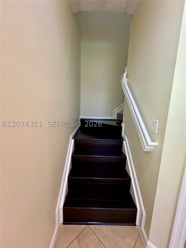 Foto del edificio - 3160 NW 127th Terrace