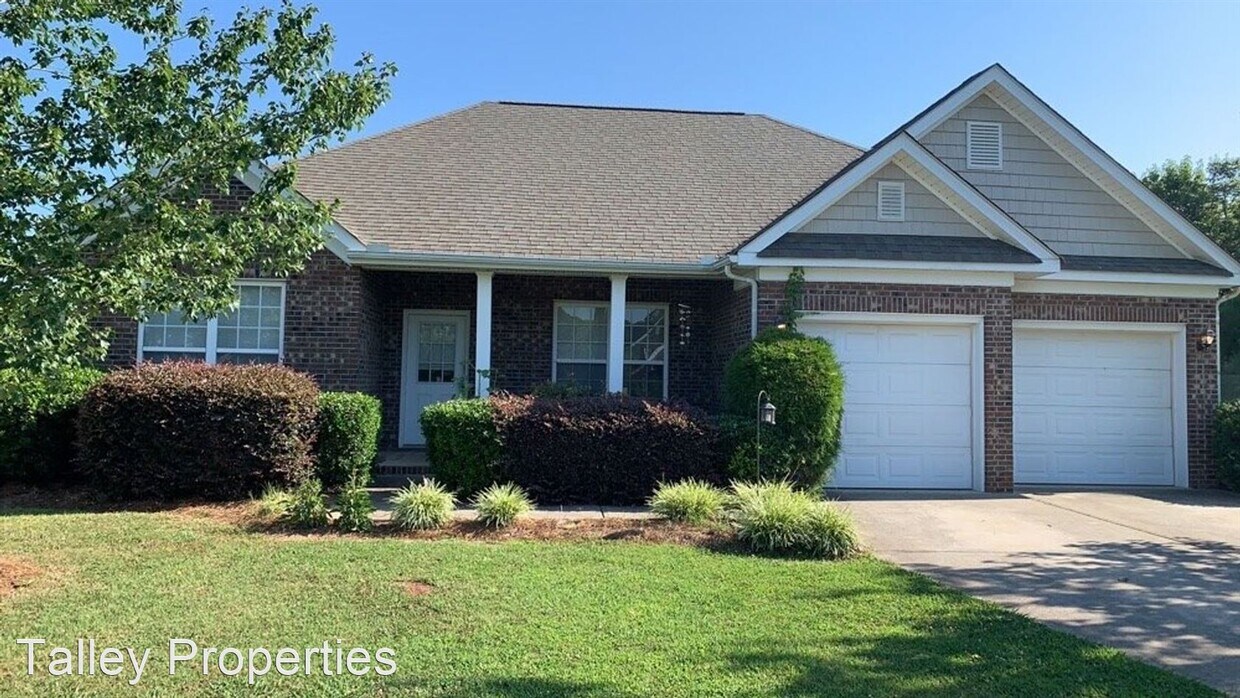 Foto principal - 4 br, 2.5 bath House - 1415 Henry Smith Road