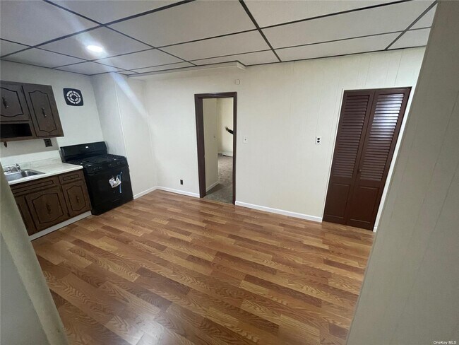 Foto del edificio - 104-84-104111 111th St