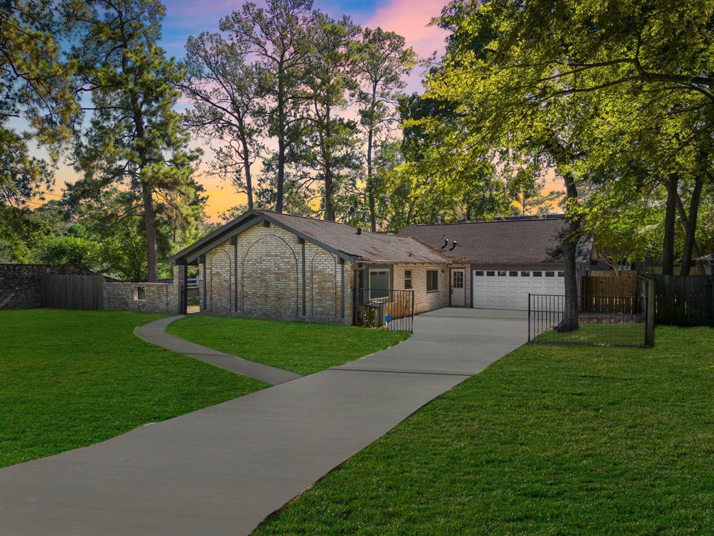 6503 Point Clear Dr, Houston, TX 77069 House Rental in Houston, TX