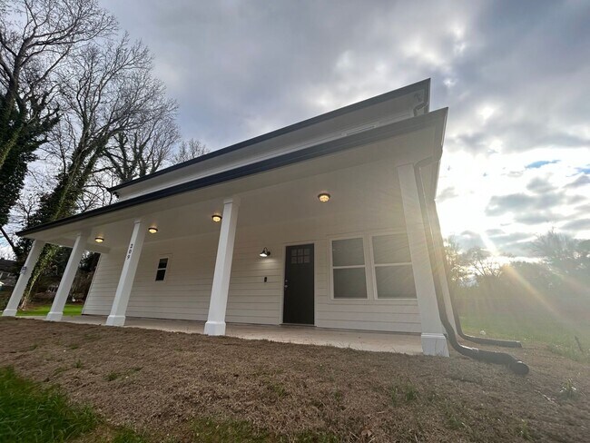 Foto del edificio - 201 Briarcliff Ln