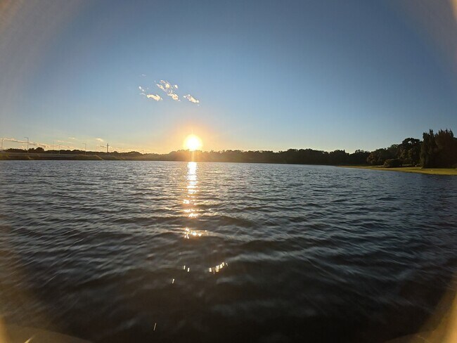 Foto del edificio - 8330 Honolulu Dr