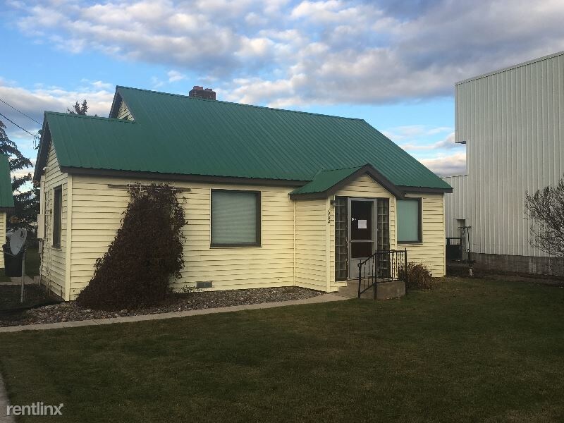 Primary Photo - 1404 Airport Rd
