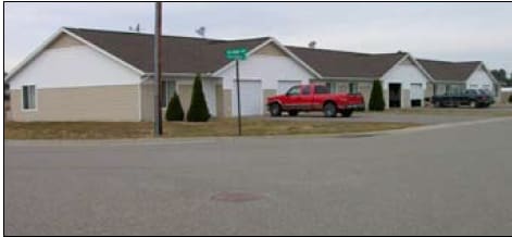 Building Photo - 925-1036 Meadow View Ln