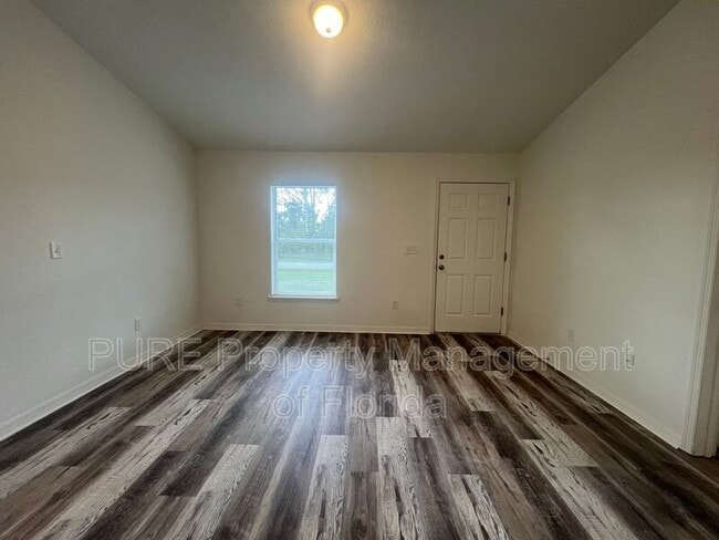 Building Photo - 13995 SW 27 Ct Rd