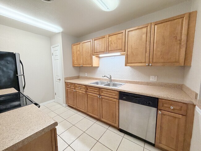 Foto del edificio - 1695 Lee Rd