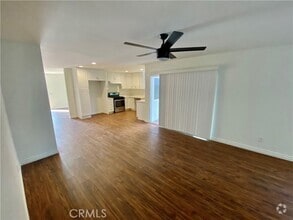 Building Photo - 18042 Westlake Cir