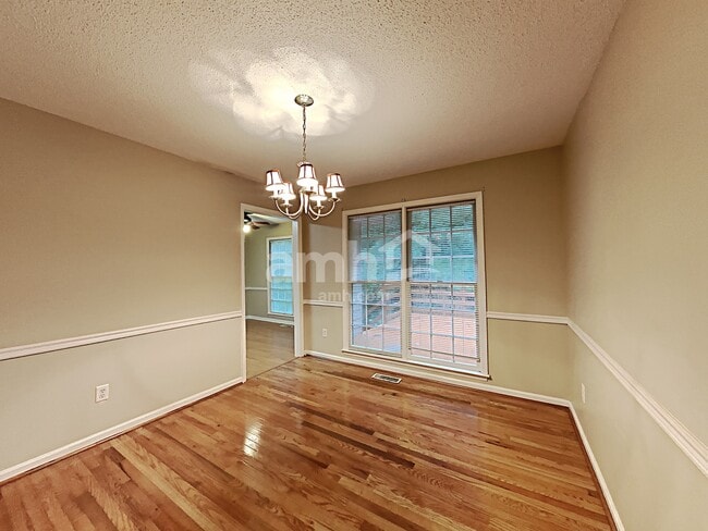 Building Photo - 5333 Muirwood Pl