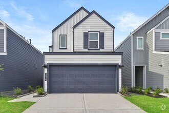 Building Photo - 3018 La Latina Dr