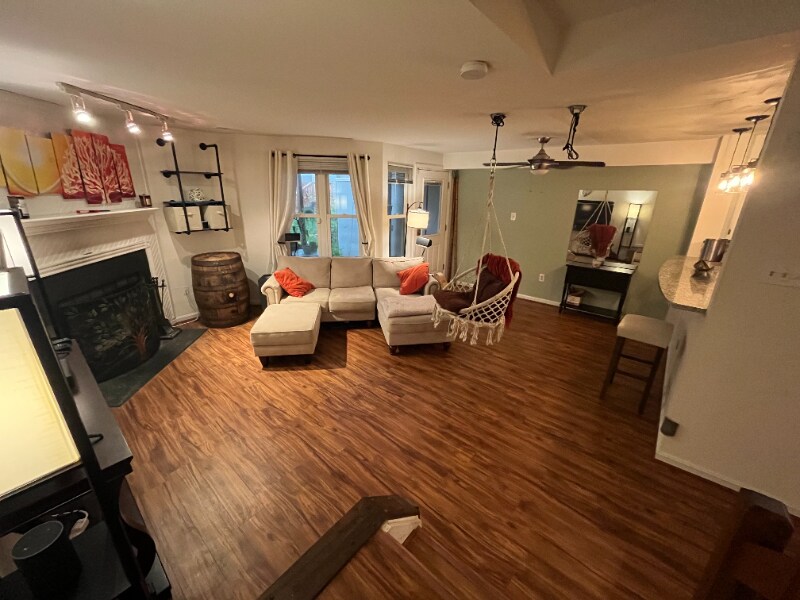 Foto principal - 8 Deer Run Ct