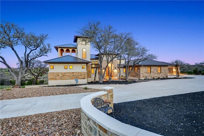 Building Photo - 3353 Tuscany Dr