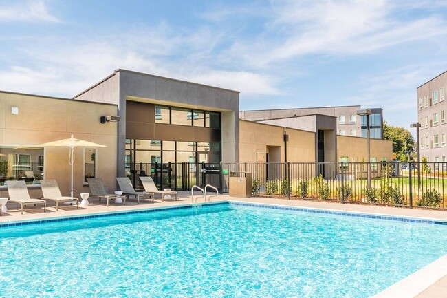 Sundeck and Swimming Pool - Hornet Commons Student Housing