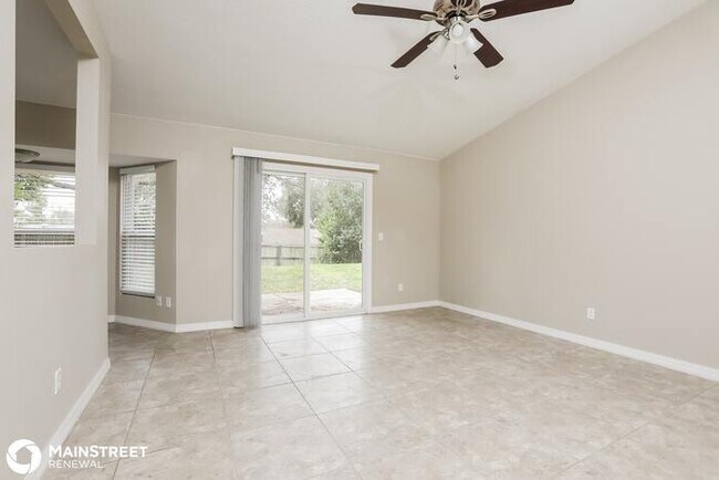 Foto del edificio - 549 Antelope Dr, Deltona, FL 32725