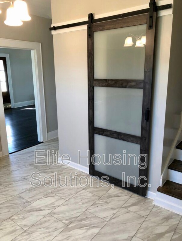 Foto del edificio - 4672 W Lee Hwy