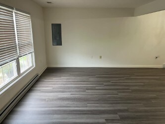 Foto del edificio - 10116 St George Cir