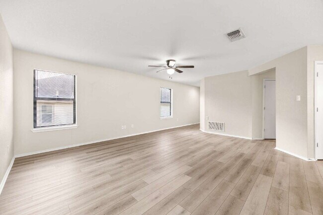 Foto del edificio - 5709 Ping Way