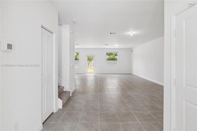 Foto del edificio - 14808 SW 163rd Terrace