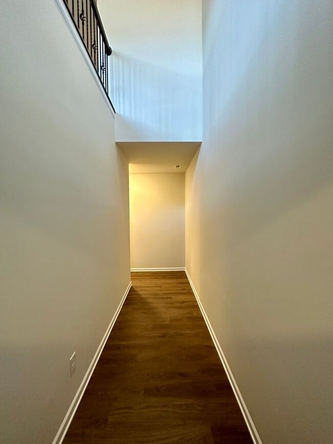 Foto del edificio - Brand New Elegant Townhome located in Ballantyne!