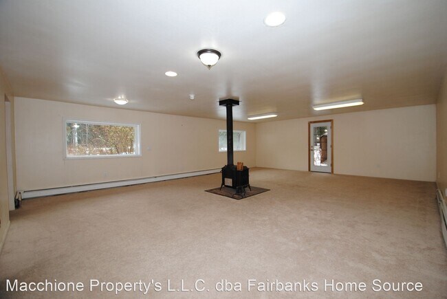Building Photo - 4 br, 2 bath House - 2252 Yankovich Rd.
