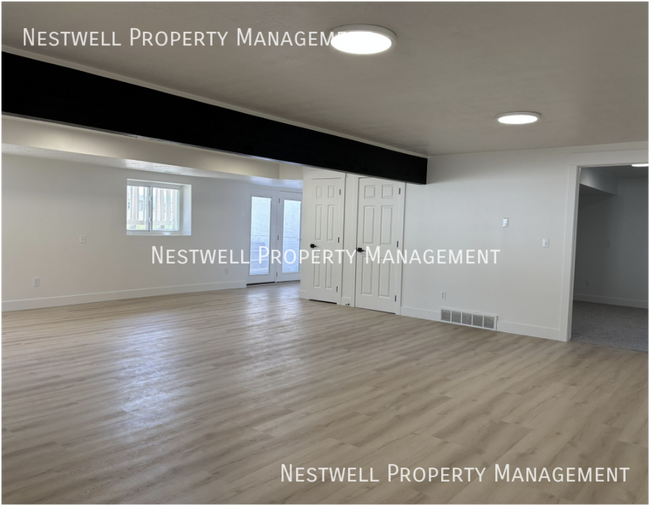 Building Photo - 353 Redberry Rd