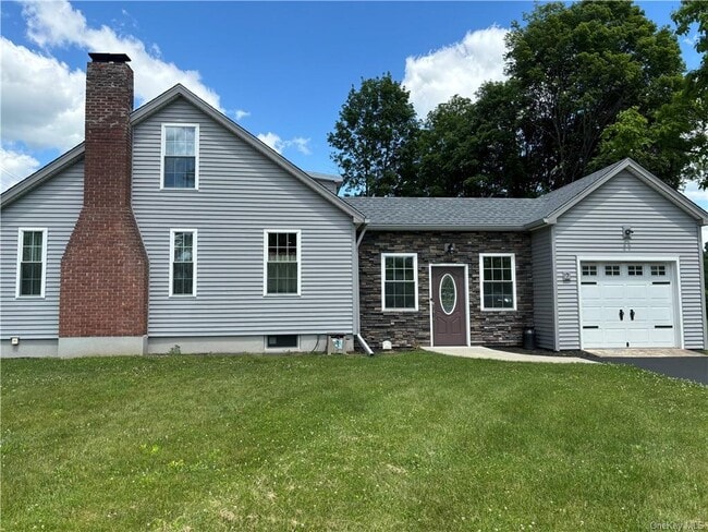 Foto del edificio - 2 Maple Pl