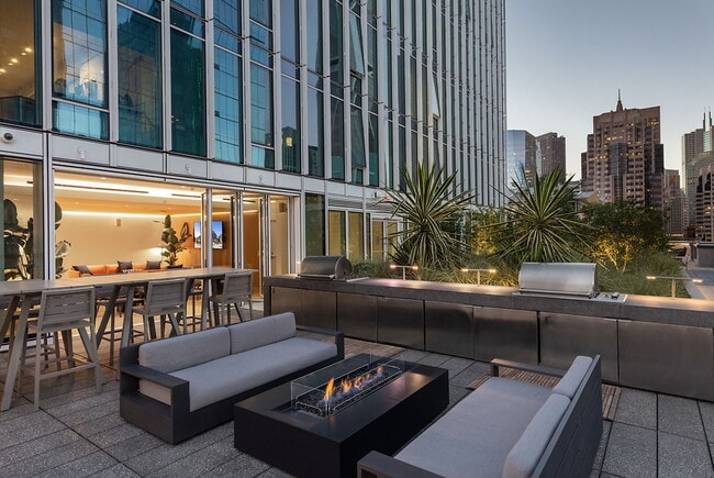 Building Photo - 500 Folsom