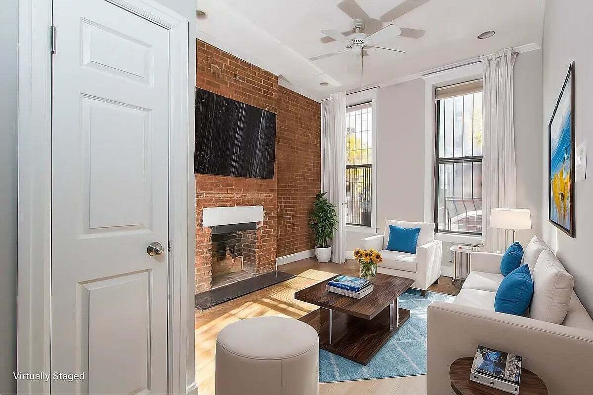 Photo - 53 Leroy St (7th Ave S & Hudson St), #1A