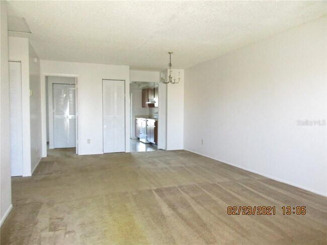 Building Photo - 28 Las Brisas Way