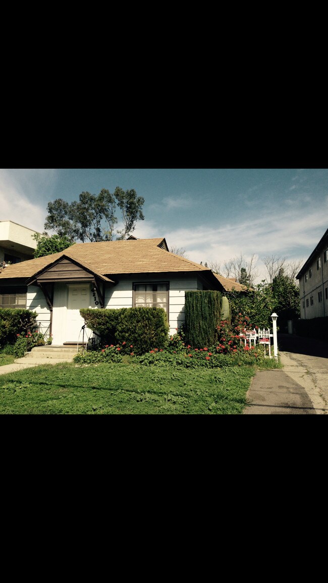 Building Photo - 4208 Arch Dr