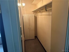 Building Photo - 186 Peppertree Dr