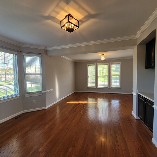 Foto del edificio - 11201 Yardley Ct