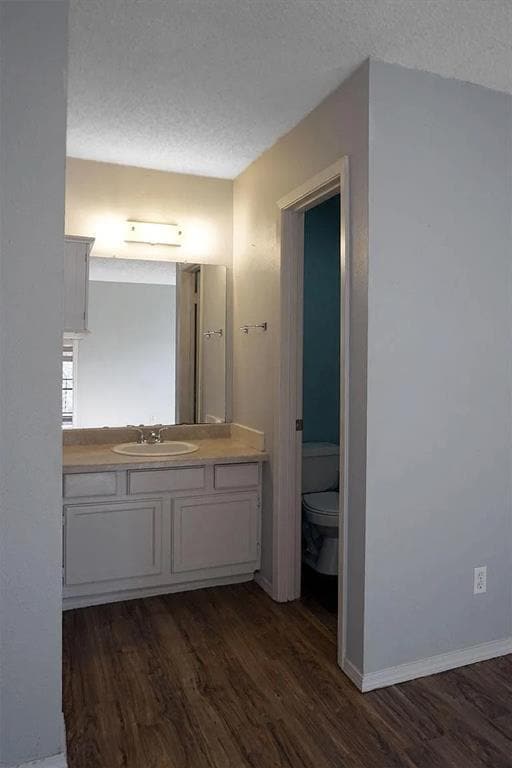 Foto del edificio - 26 Wildwood Cir