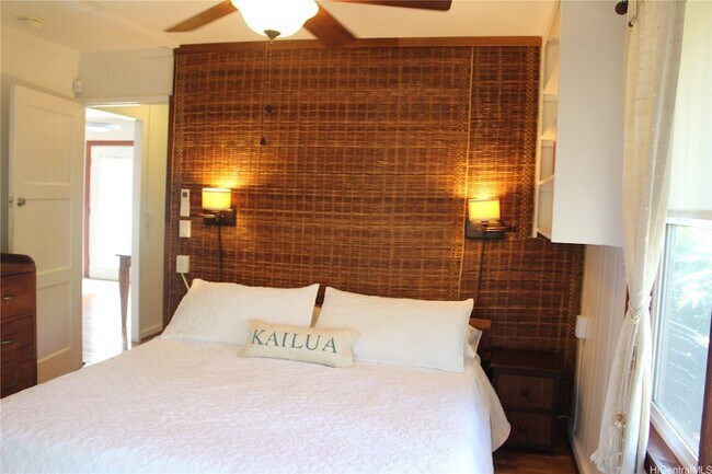 Building Photo - 66-210 Kamehameha Highway Unit B